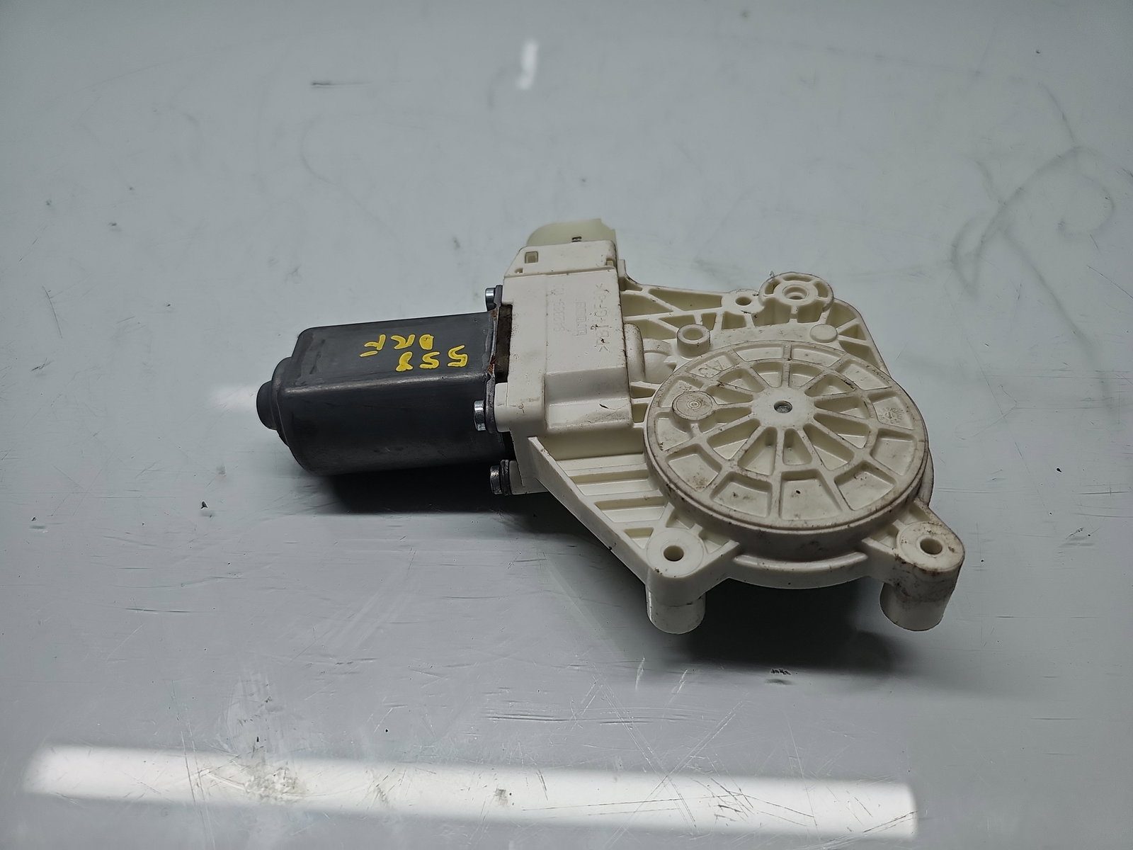 Motoras geam dreapta fata Bmw 5 (F10) [Fabr 2011-2016] Berlina Pachet M 72481720 - imagine 2