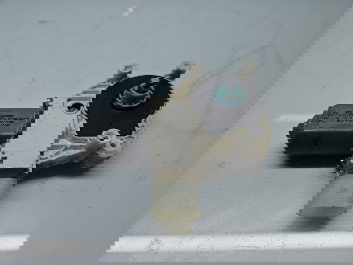 Motoras geam dreapta fata Bmw 5 (F10) [Fabr 2011-2016] Berlina Pachet M 72481720