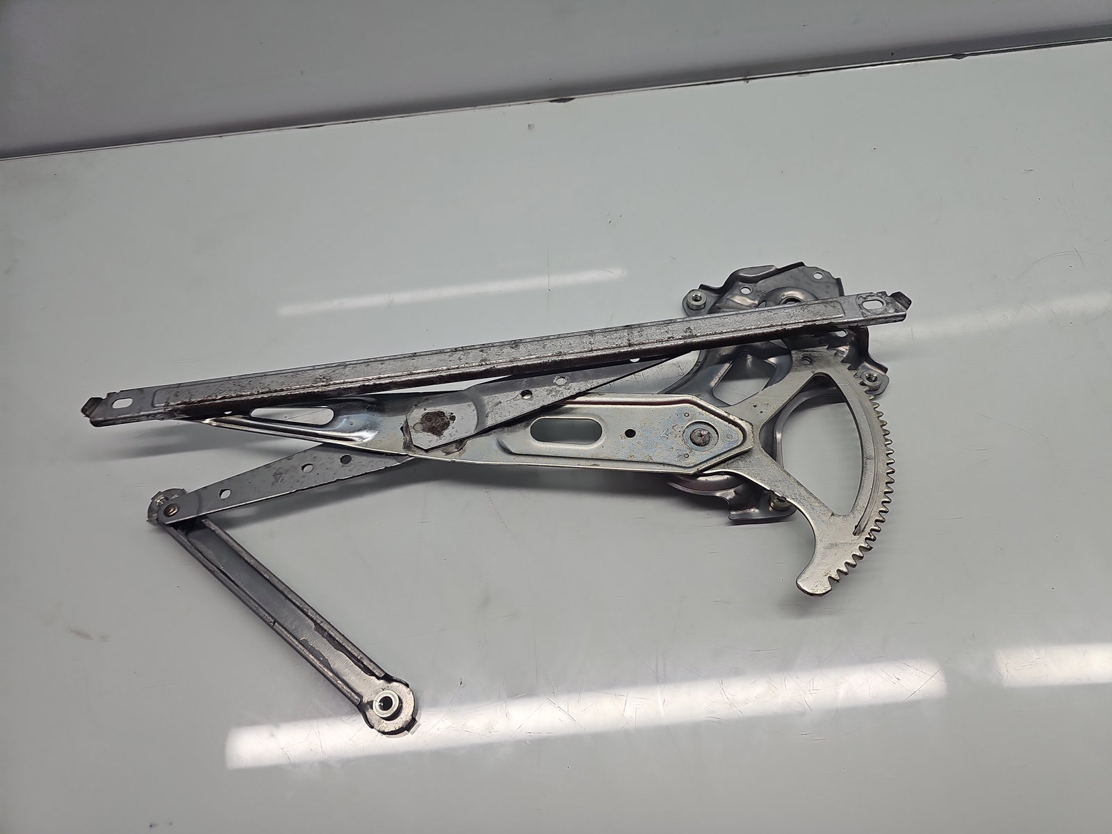 Macara electrica geam stanga fata Toyota Rav 4 IV (ZSA4, ALA4) [Fabr 2013-2018] SUV OEM - imagine 3