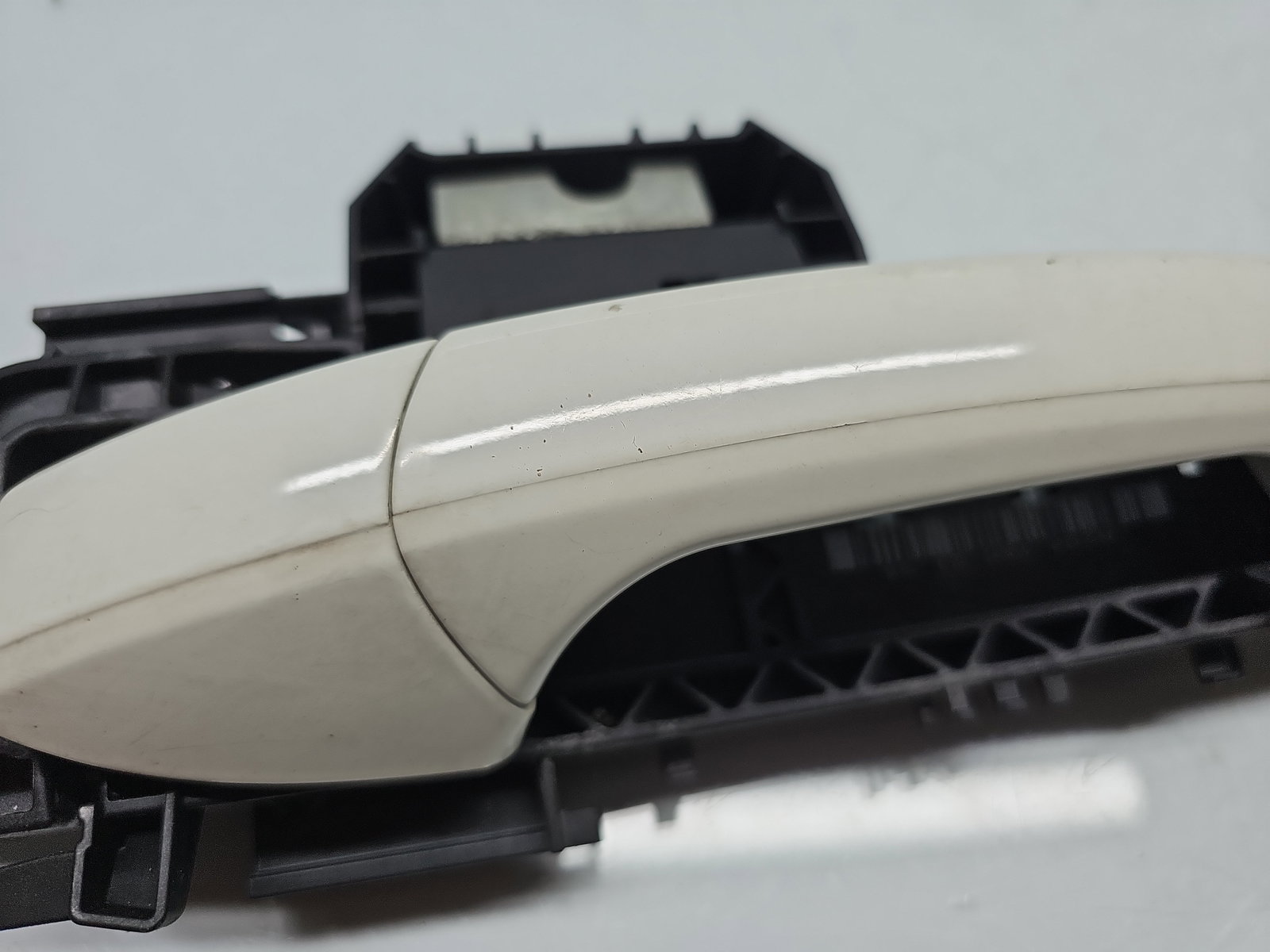 Maner usa stanga fata Mercedes Clasa E (W212) [Fabr 2009-2016] Break AMG 650U Alb Calcite - imagine 5