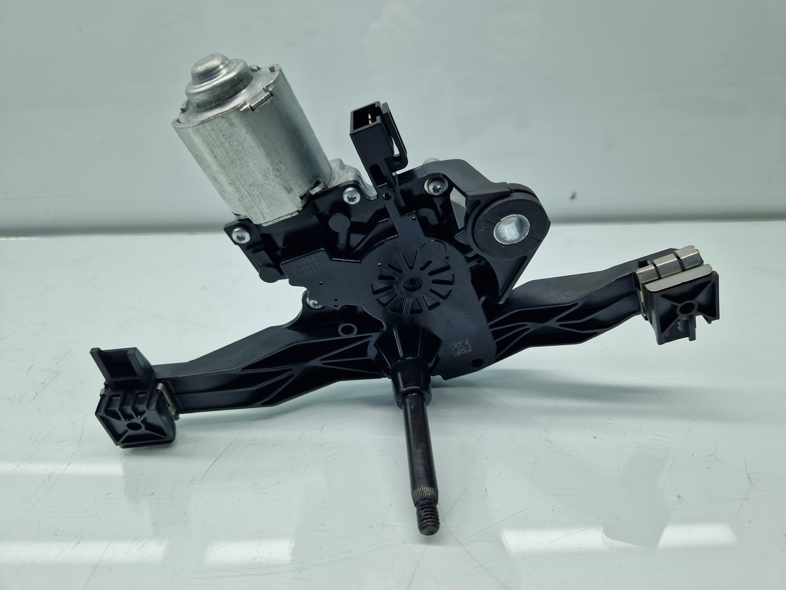 Motoras stergator haion Opel Adam (M13) [Fabr 2012-prezent] 39176498 - imagine 2