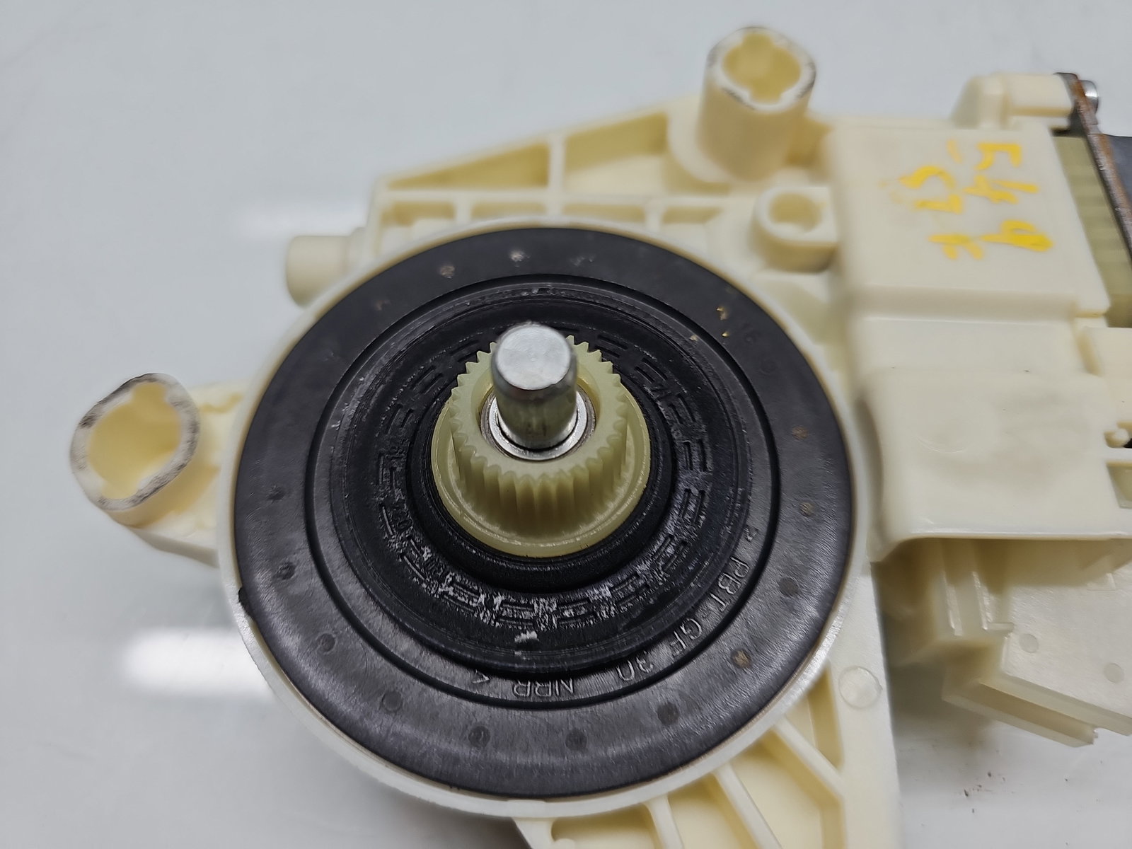 Motoras geam stanga fata Mercedes Clasa E (W212) [Fabr 2009-2016] Break AMG A2048200142 - imagine 2