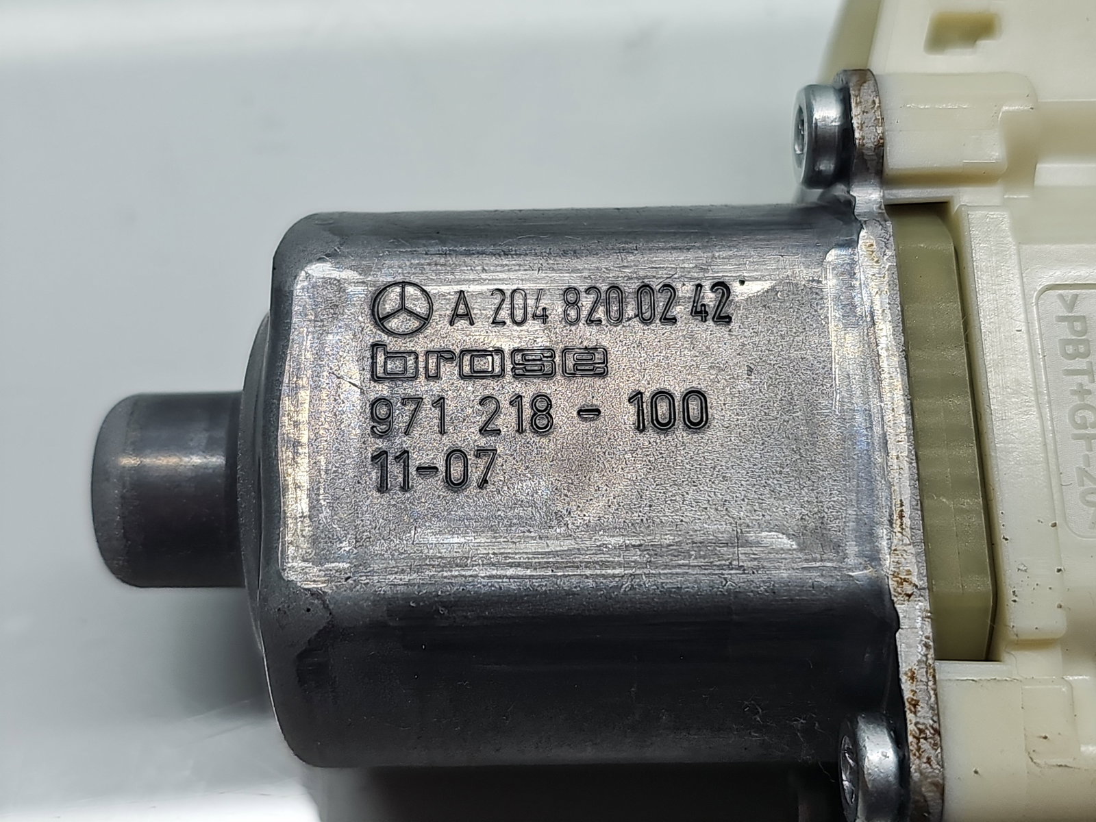 Motoras geam dreapta fata Mercedes Clasa E (W212) [Fabr 2009-2016] Break AMG A2048200242 - imagine 4