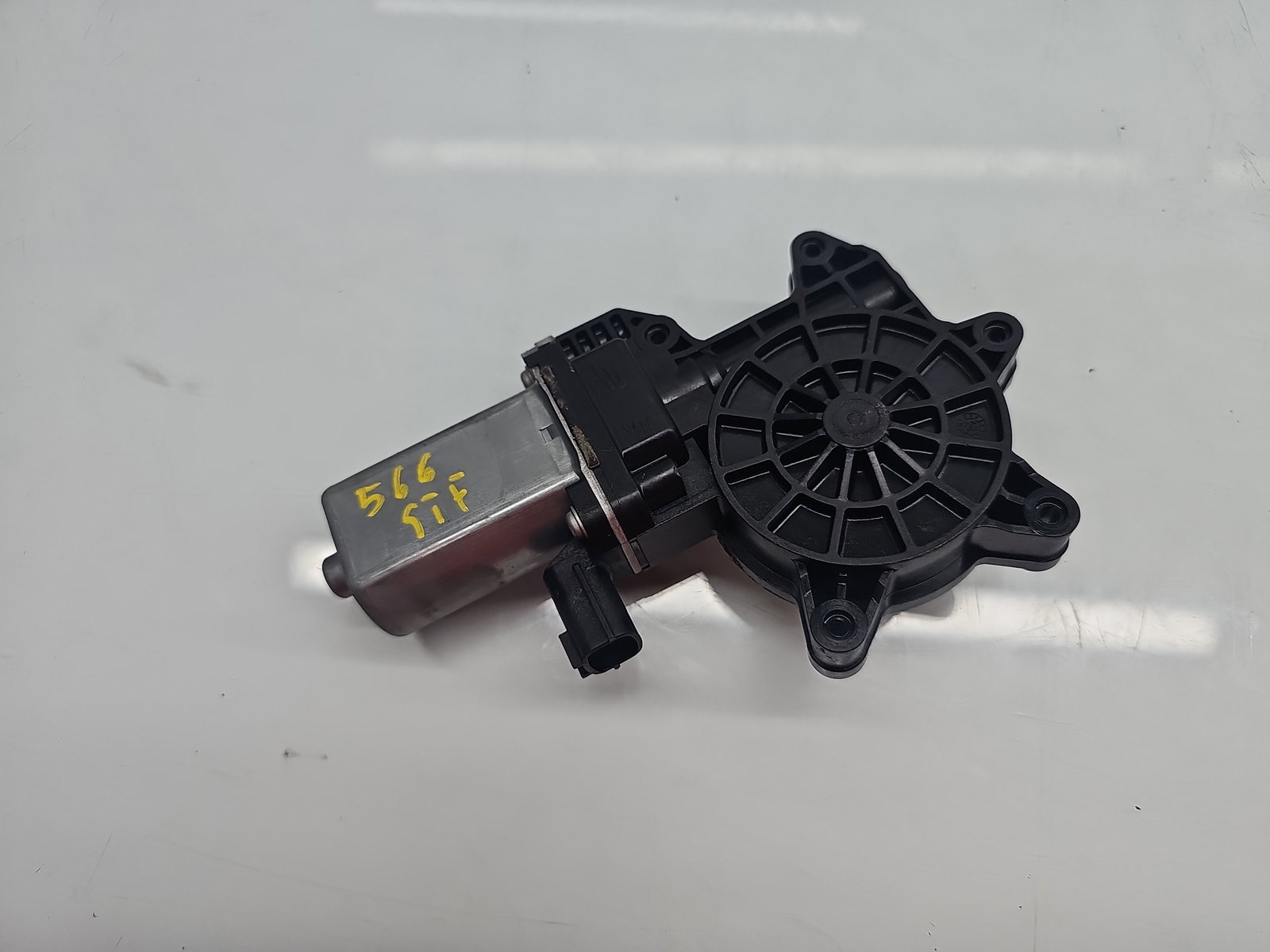 Motoras geam stanga fata Renault Clio 4 [Fabr 2012-2020] Hatchback 128001472-B - imagine 3