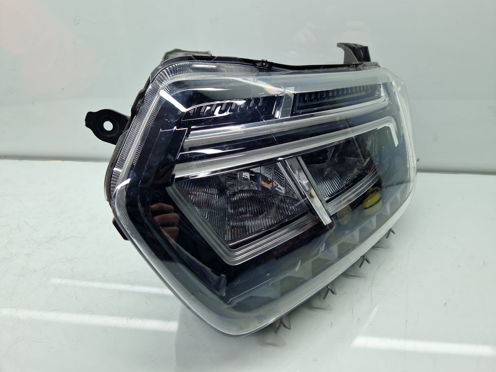 Far stanga Dacia Duster 2 [Fabr 2017-2023] 26060O659R - imagine 2