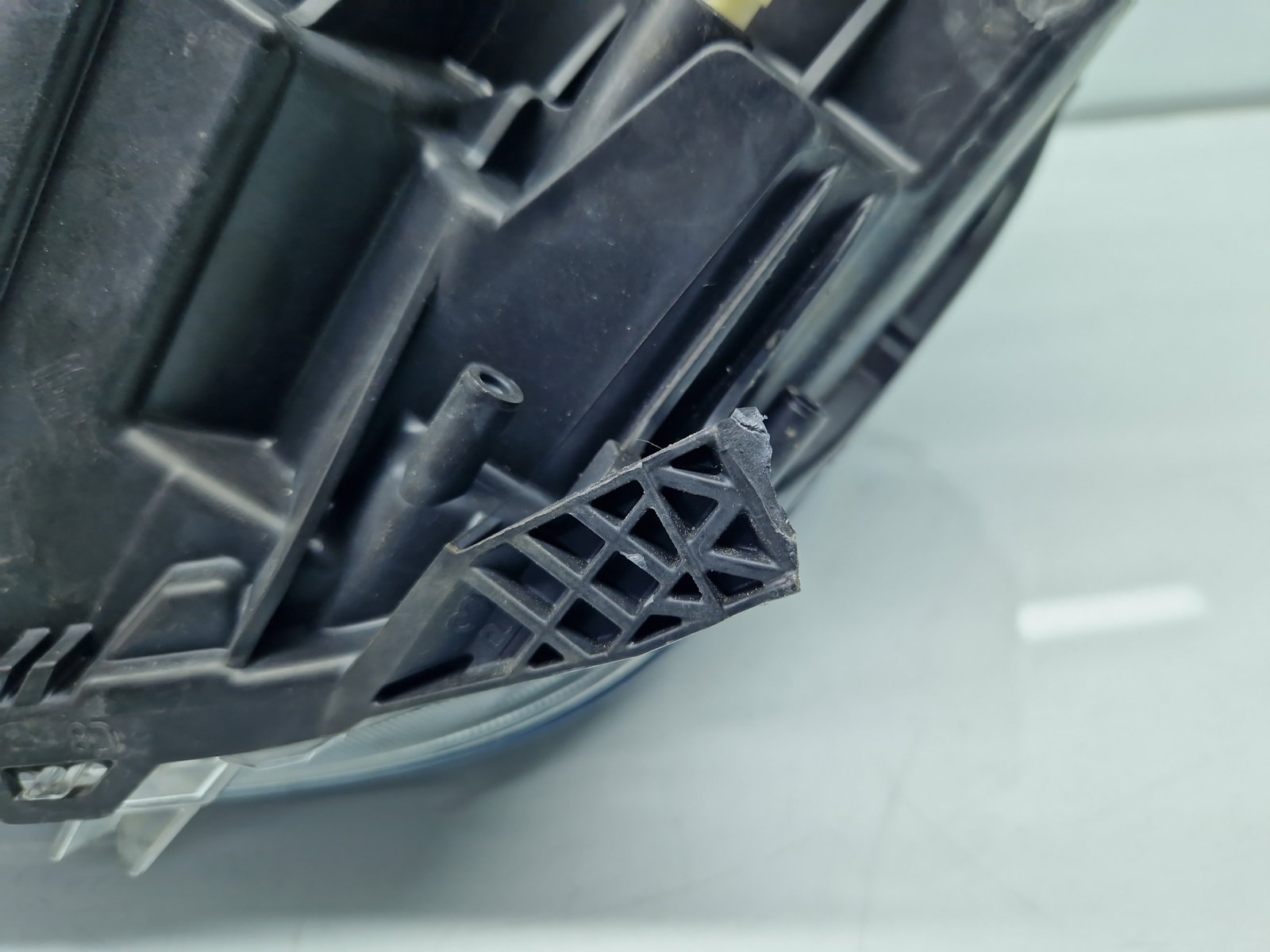 Far dreapta Dacia Duster 2 [Fabr 2017-2023] 260108076R - imagine 6