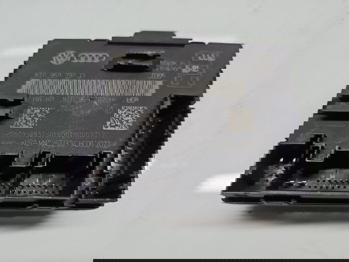 Modul confort AUDI A4 (8K2, B8.5) [Fabr 2008-2015] 8T0959792H