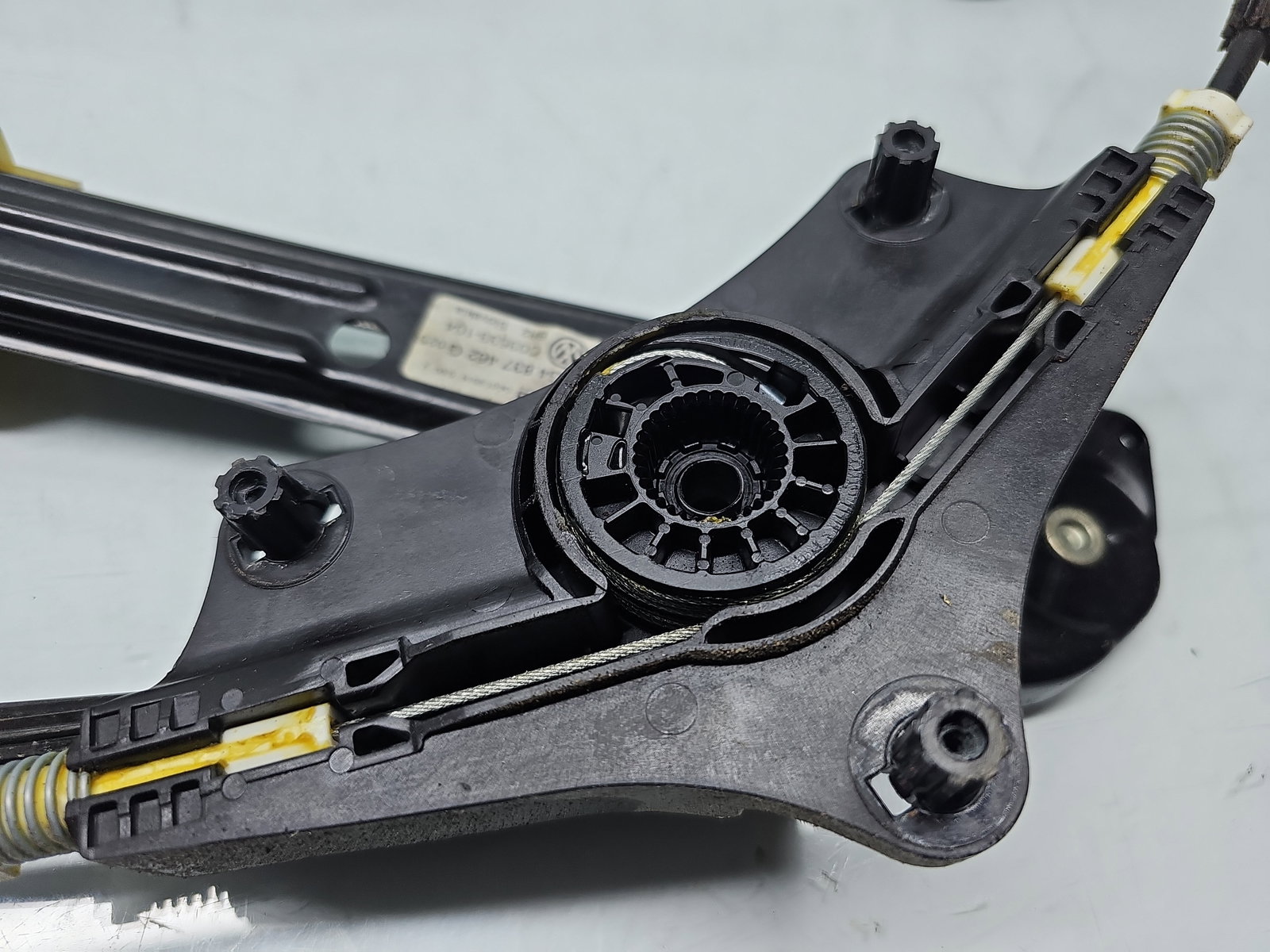 Macara electrica geam dreapta fata Volkswagen Golf 7 (5G) [Fabr 2014-prezent] Hatchback 5G4837462G - imagine 2