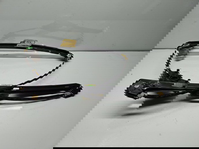 Macara electrica geam stanga fata Volkswagen Golf 7 (5G) [Fabr 2014-prezent] Hatchback 8G4837461G