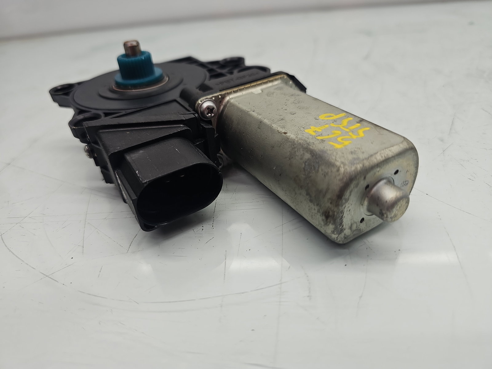 Motoras geam stanga spate Bmw 3 (E91) [Fabr 2005-2011] Break Facelift, Pachet M 9030221 - imagine 3