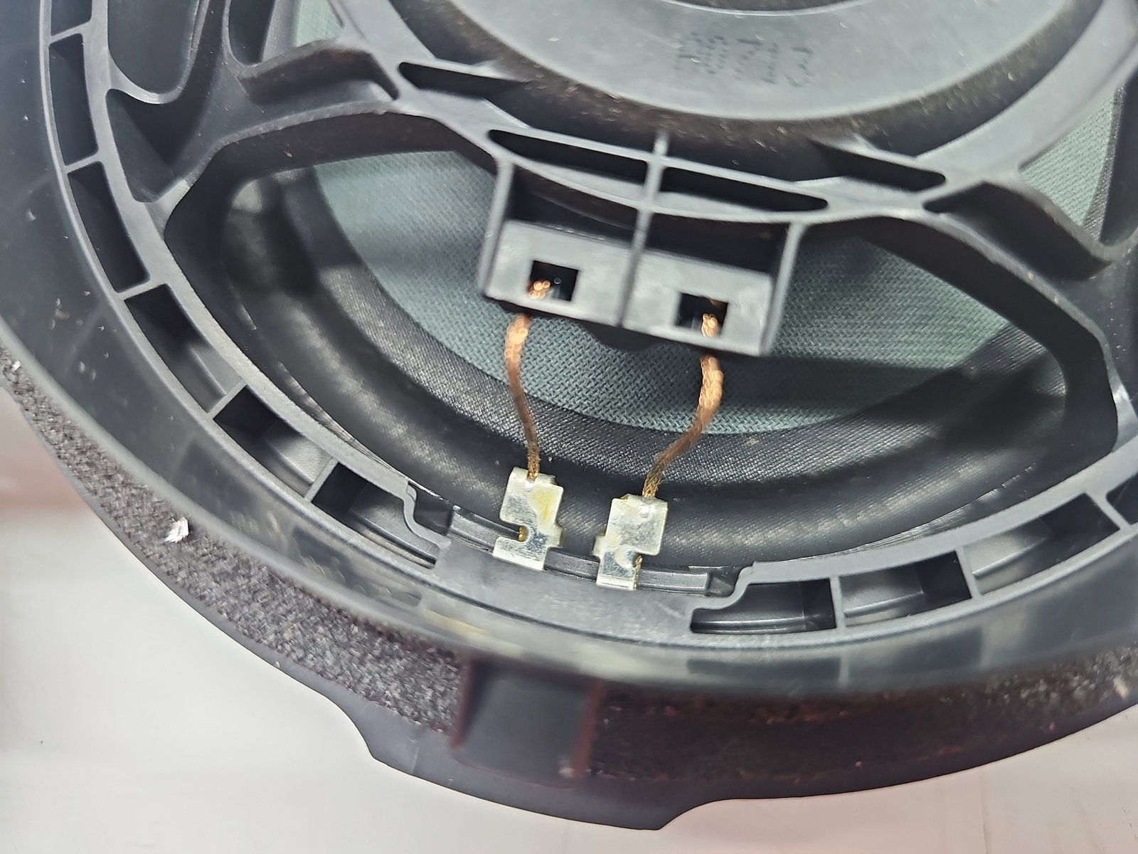 Boxa stanga spate Toyota Rav 4 IV (ZSA4, ALA4) [Fabr 2013-2018] 86160-52330 - imagine 5