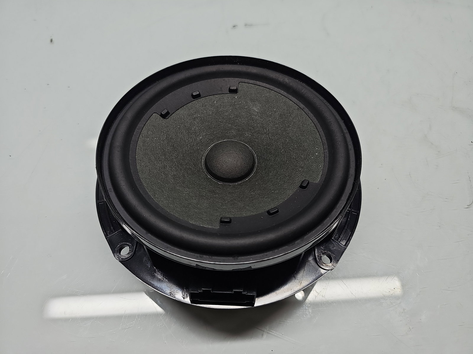 Boxa dreapta fata Volkswagen Golf 7 (5G) [Fabr 2014-prezent] 5G0035453G - imagine 1