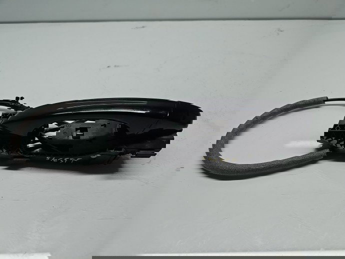 Maner usa stanga fata Volkswagen Golf 7 (5G) [Fabr 2014-prezent] Hatchback L041