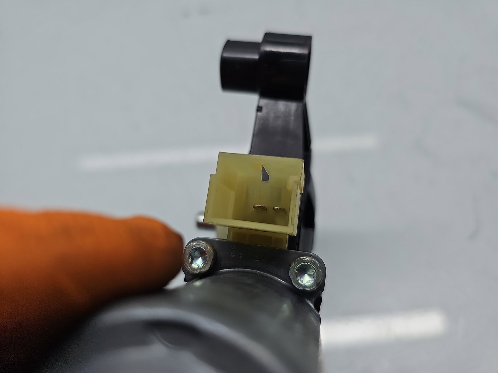 Motoras geam dreapta fata Volkswagen Golf 7 (5G) [Fabr 2014-prezent] Hatchback 5Q0959802B - imagine 2