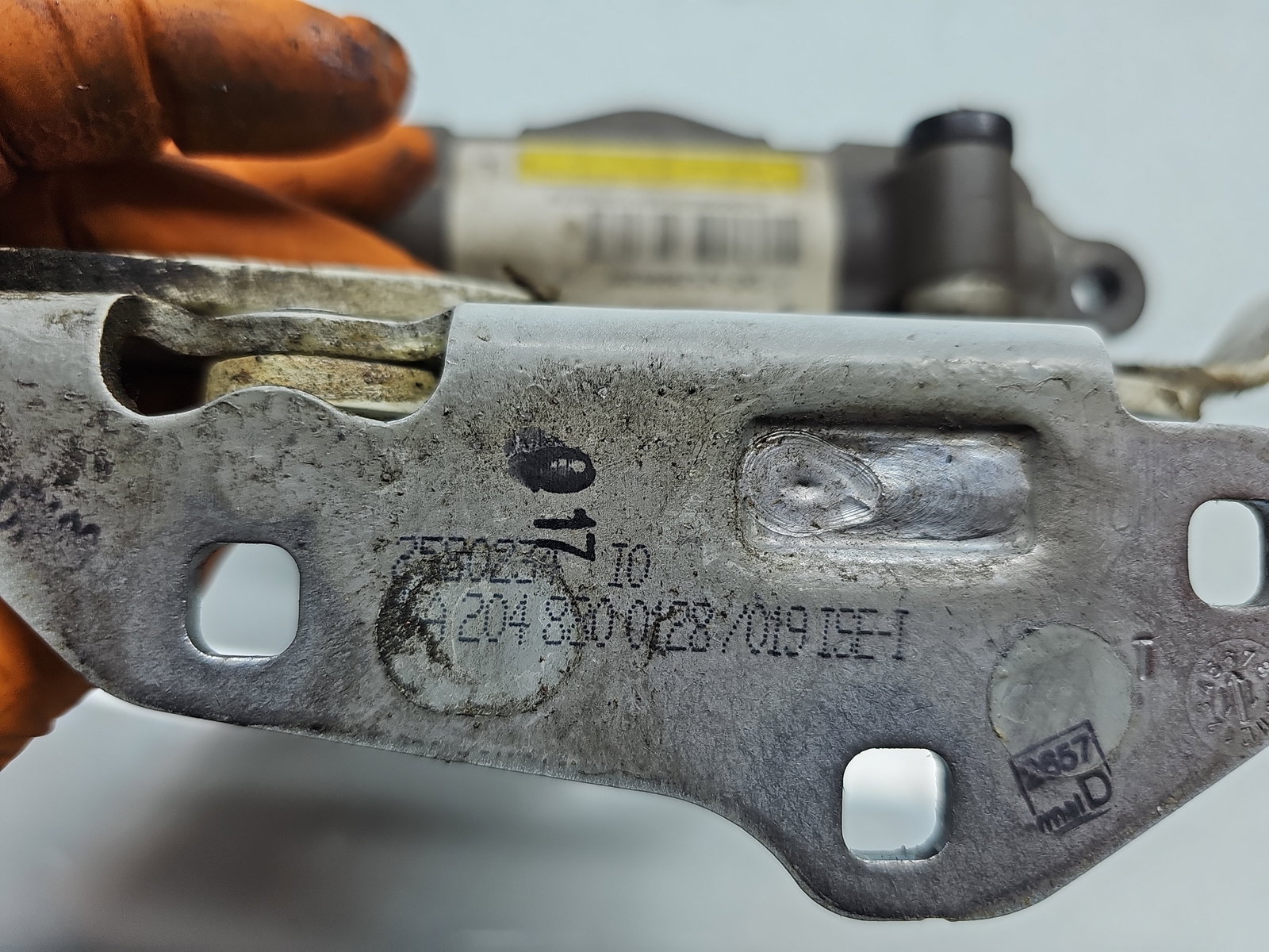 Set balamale capota Mercedes Clasa E (W212) [Fabr 2009-2016] Break AMG A2048800128/A2048800228 - imagine 6