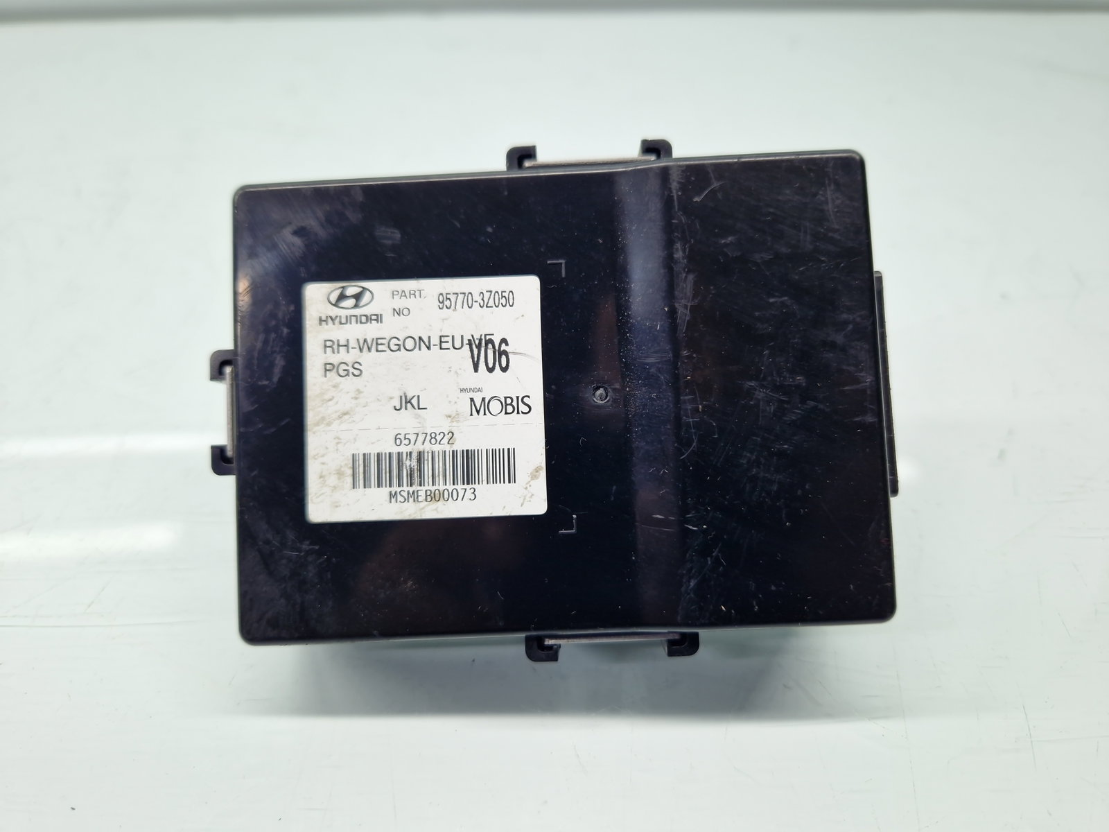 Modul confort Hyundai i40 Wagon [Fabr 2012-2019] 95770-3Z050