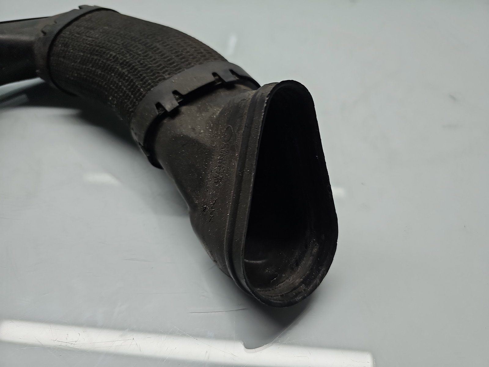 Tub admisie aer Mercedes Clasa E (W212) [Fabr 2009-2016] A6420945697 3.0 CDI 642852 195KW / 265CP - imagine 3