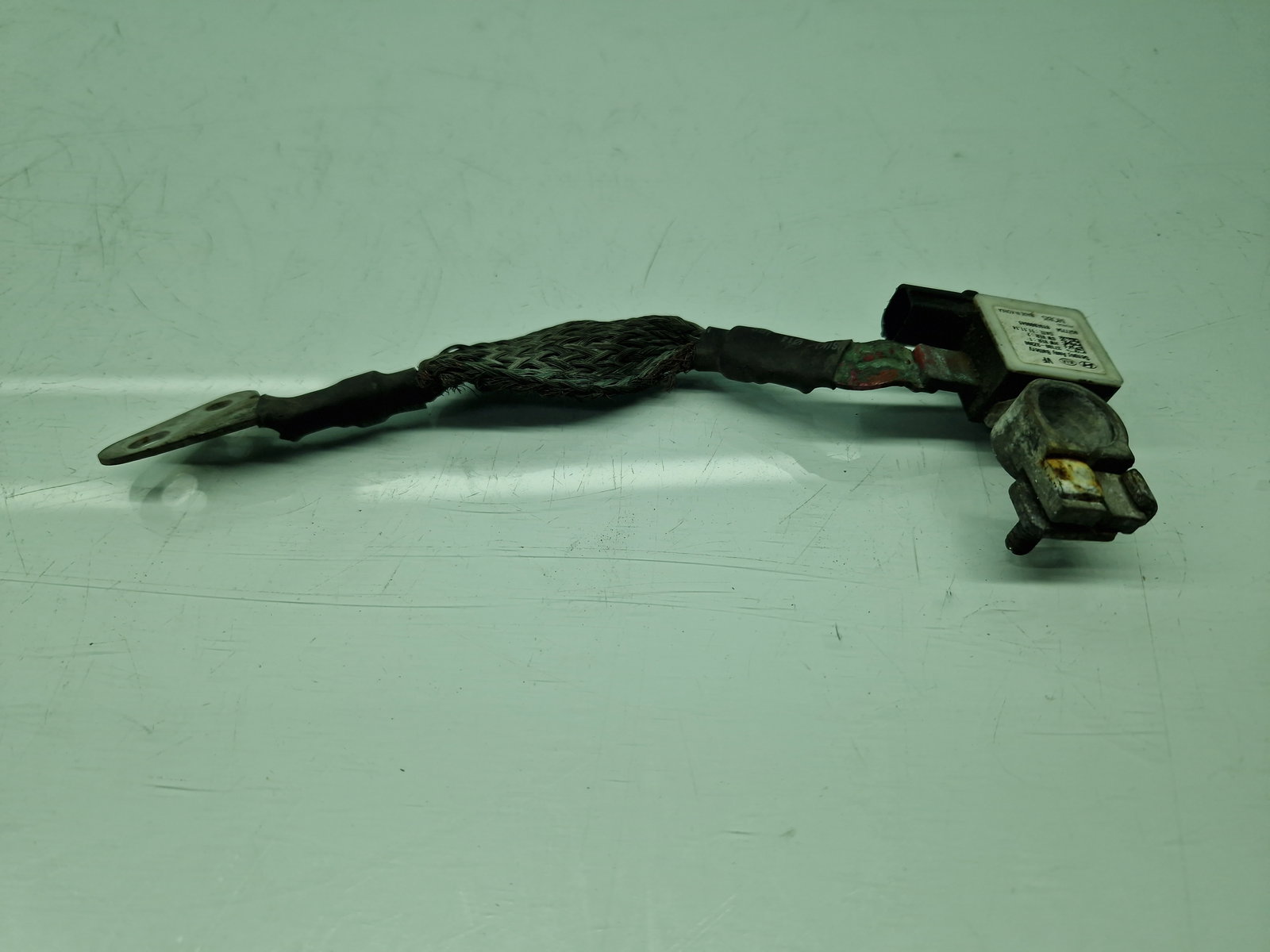 Borna baterie (-) Hyundai i40 Wagon [Fabr 2012-2019] 37180-3Z300 - imagine 2