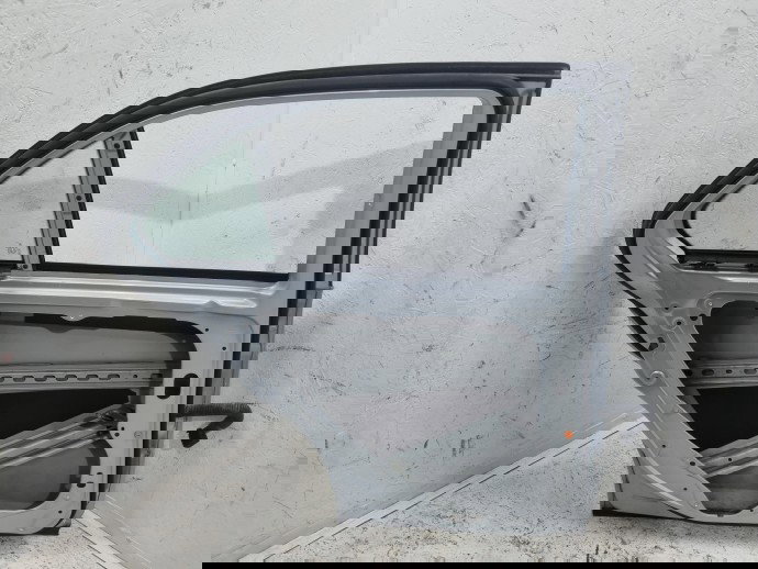 Usa stanga spate Mercedes Clasa C (W204) [Fabr 2007-2014] Berlina Facelift, AMG 988U Argintiu Diamat