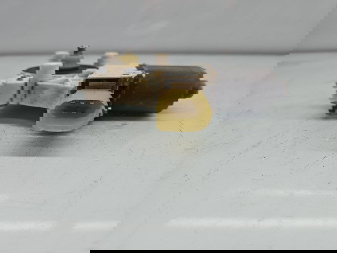 Motoras geam stanga fata Bmw 3 (E91) [Fabr 2005-2011] Break Facelift, Pachet M 6927027