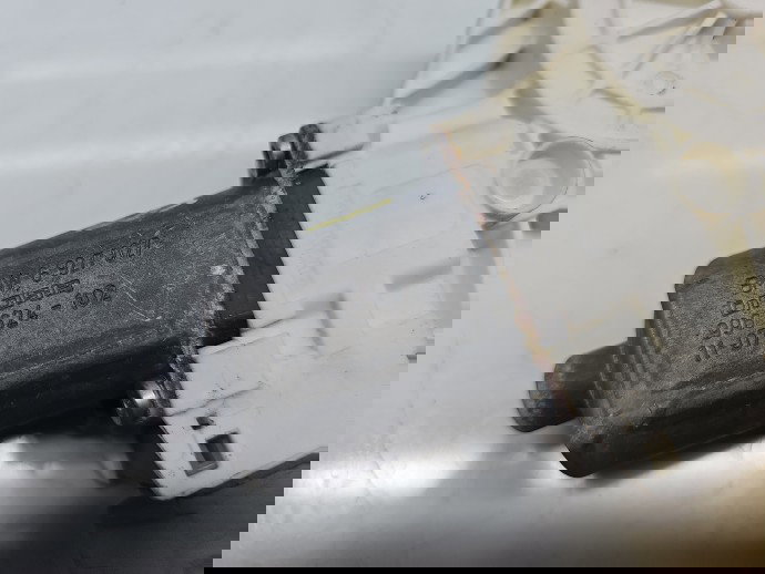 Motoras geam stanga fata Bmw 3 (E91) [Fabr 2005-2011] Break Facelift, Pachet M 6927027