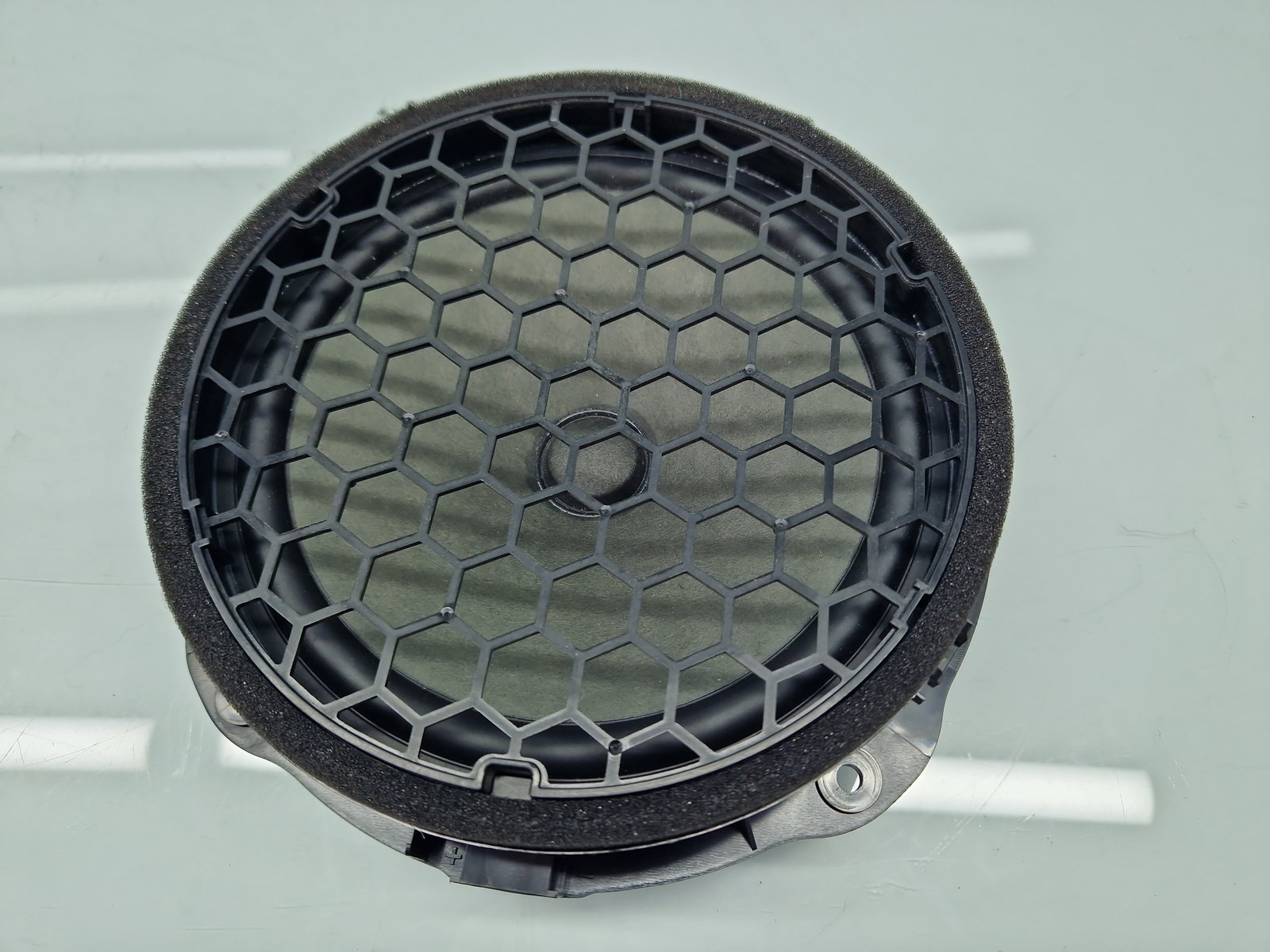 Boxa dreapta fata AUDI A3 (8VS) [Fabr 2013-prezent] 8V0035415 - imagine 1