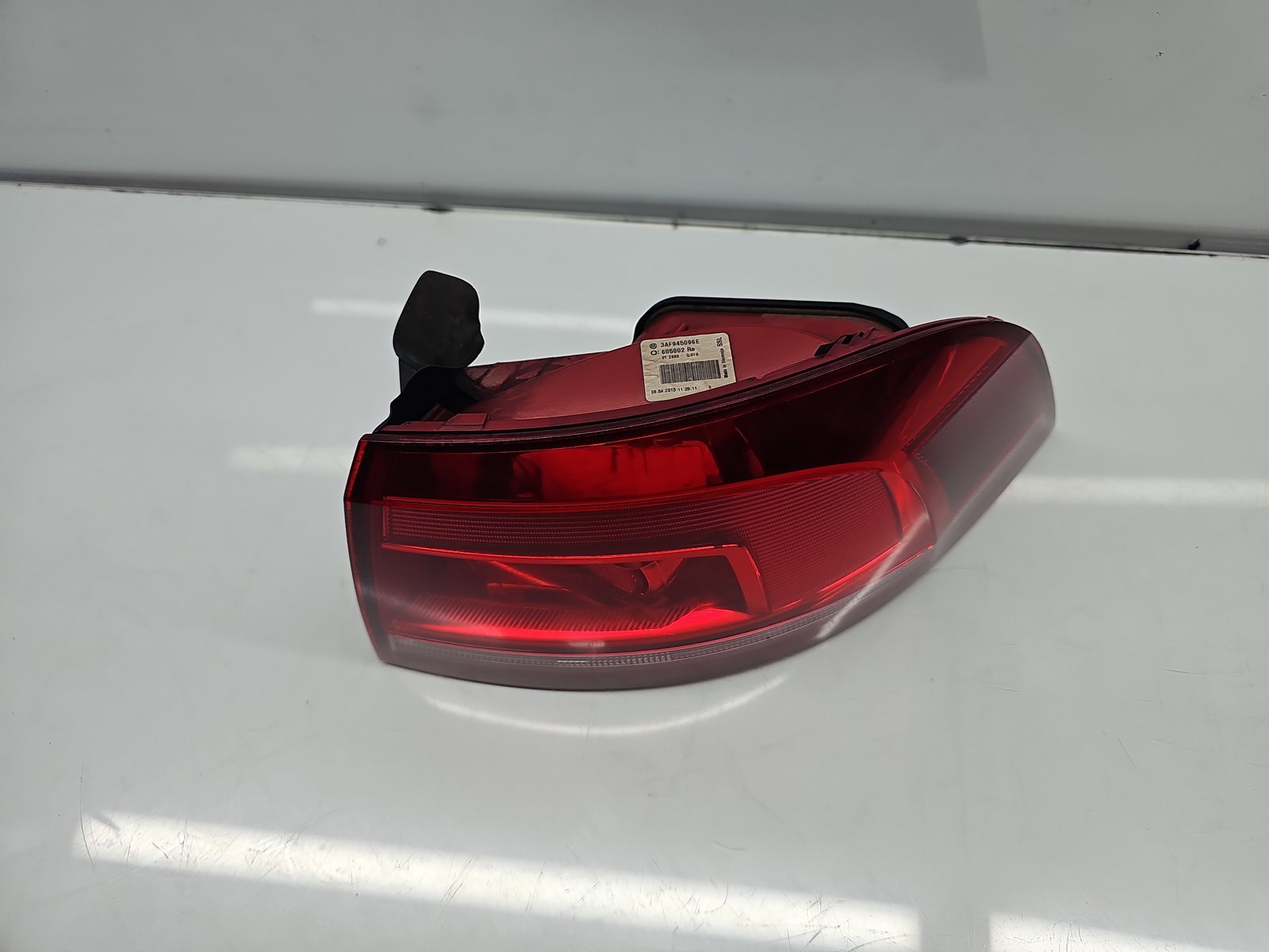 Stop aripa dreapta Volkswagen Passat B7 (365) [Fabr 2010-2014] Break 3AF945096E - imagine 3