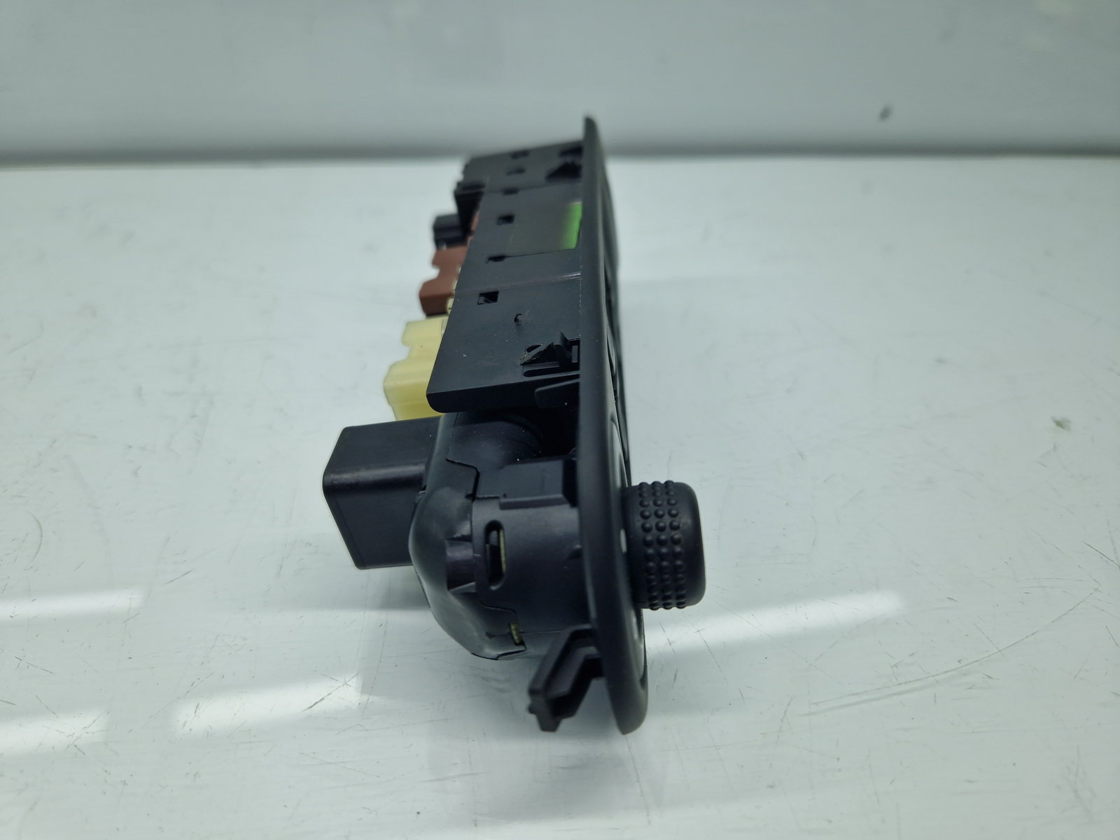 Butoane comanda geamuri sofer Renault Clio 4 [Fabr 2012-2020] 254113300R - imagine 3