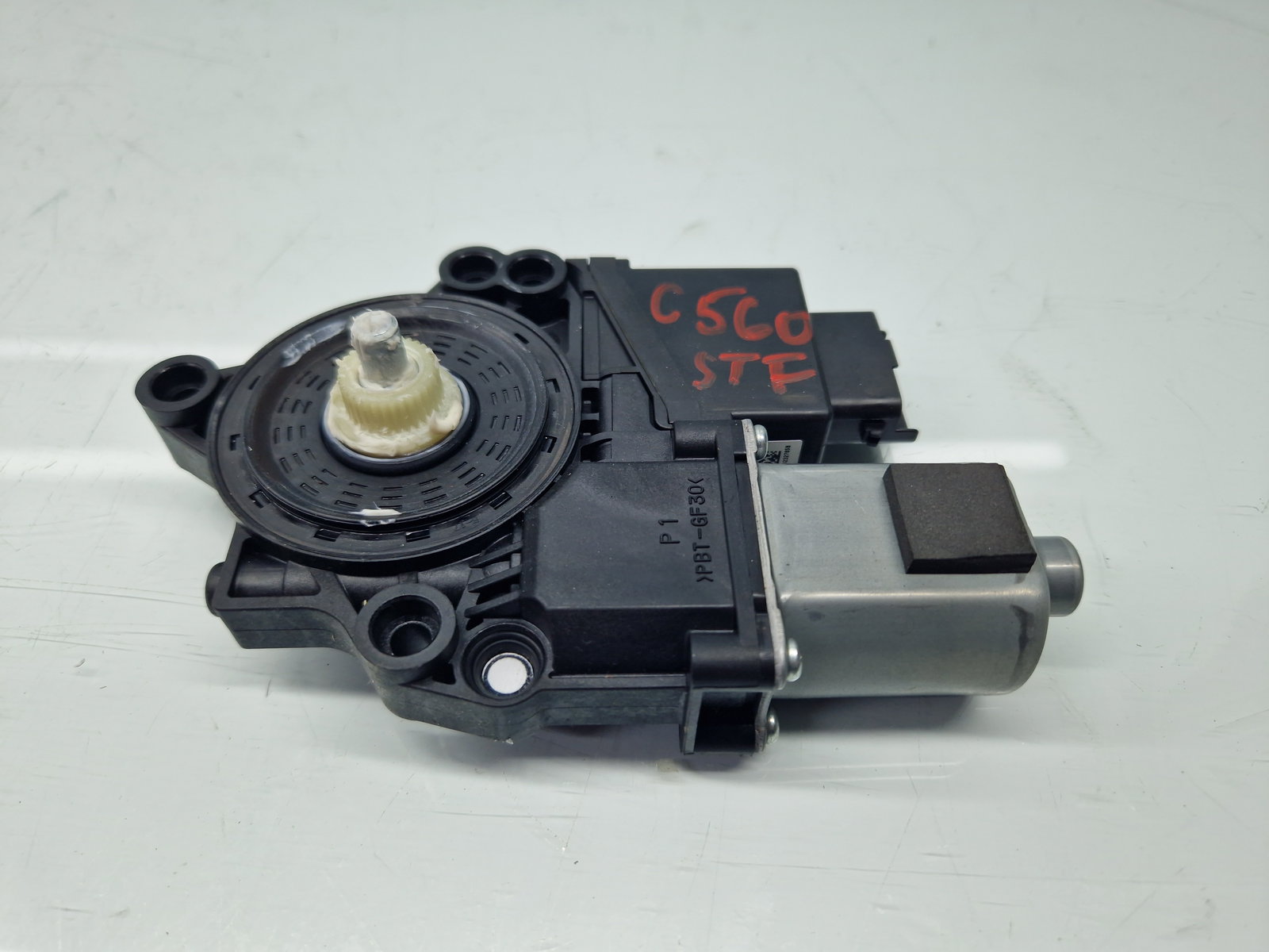 Motoras geam stanga fata KIA Ceed (JD) [Fabr 2012-2018] Hatchback 82450-A2010 - imagine 1