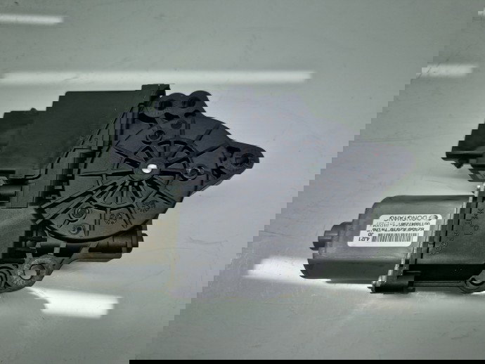 Motoras geam stanga fata KIA Ceed (JD) [Fabr 2012-2018] Hatchback 82450-A2010