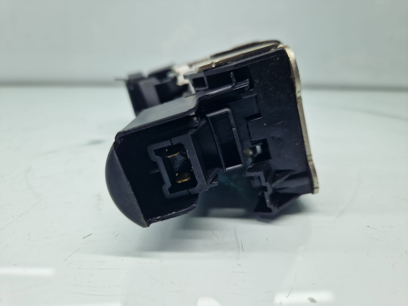 Broasca usa dreapta fata Dacia Duster [Fabr 2010-2017] SUV Facelift 805024978R - imagine 3