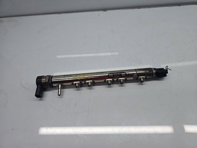 Rampa injectoare Bmw X1 (E84) [Fabr 2009-2015] 7809128 2.0 N47D20 135KW / 184CP