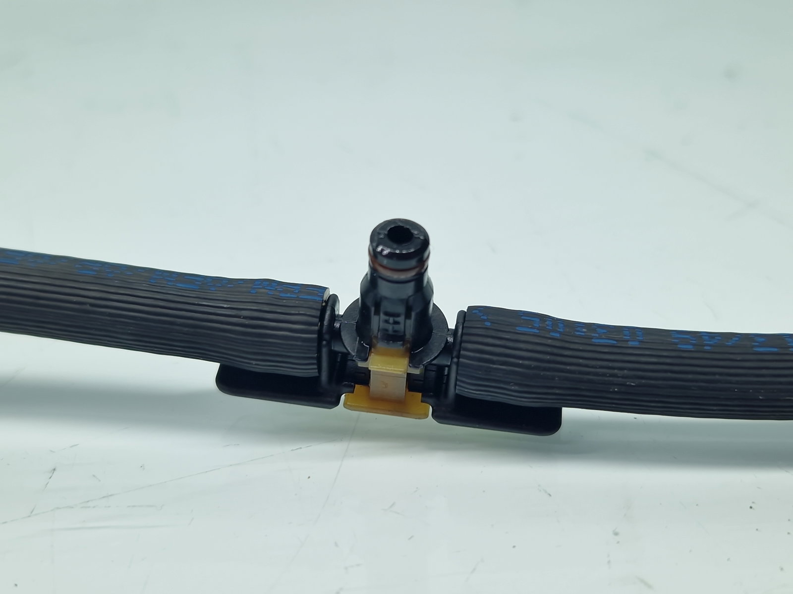 Conducta retur injectoare Bmw 5 (F10) [Fabr 2011-2016] 782340803 2.0 N47D20 135KW / 184CP - imagine 5