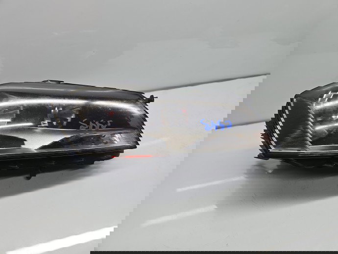 Far dreapta Volkswagen Passat B7 (365) [Fabr 2010-2014] Break 3AC941006