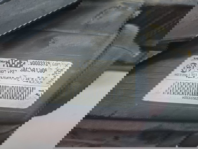 Far dreapta Volkswagen Passat B7 (365) [Fabr 2010-2014] Break 3AC941006