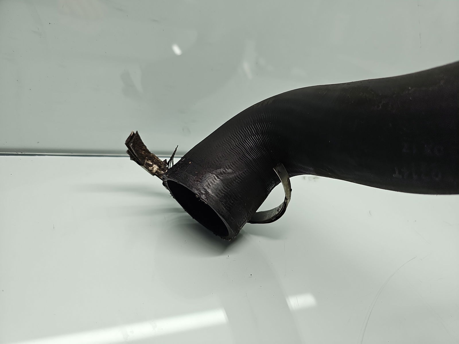 Tub intercooler Volkswagen Golf 6 (5K1) [Fabr 2009-2013] 5N0145840K 2.0 TDI CFFB 103KW / 140CP - imagine 4