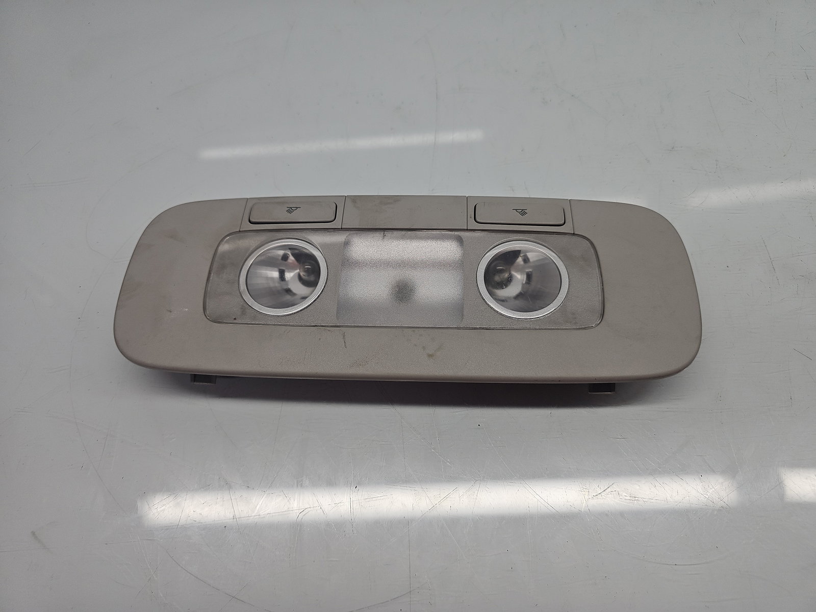 Plafoniera spate Volkswagen Passat B7 (365) [Fabr 2010-2014] Break 3C0947291E - imagine 1