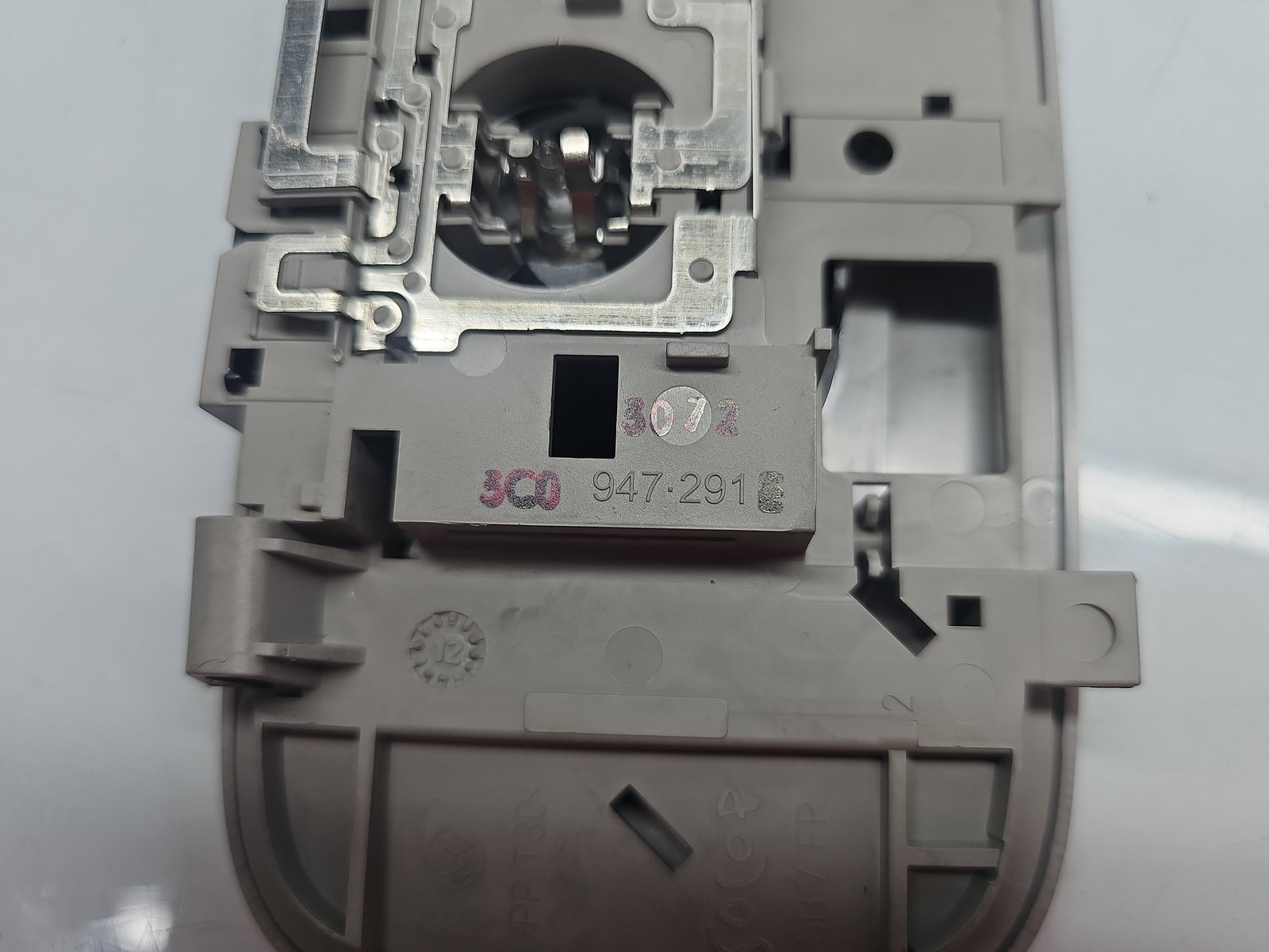 Plafoniera spate Volkswagen Passat B7 (365) [Fabr 2010-2014] Break 3C0947291E - imagine 4