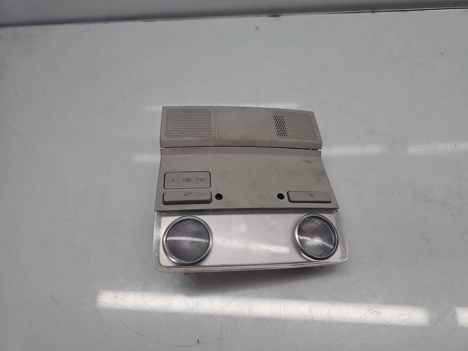 Plafoniera fata Volkswagen Passat B7 (365) [Fabr 2010-2014] Break 1K0947105AE - imagine 1