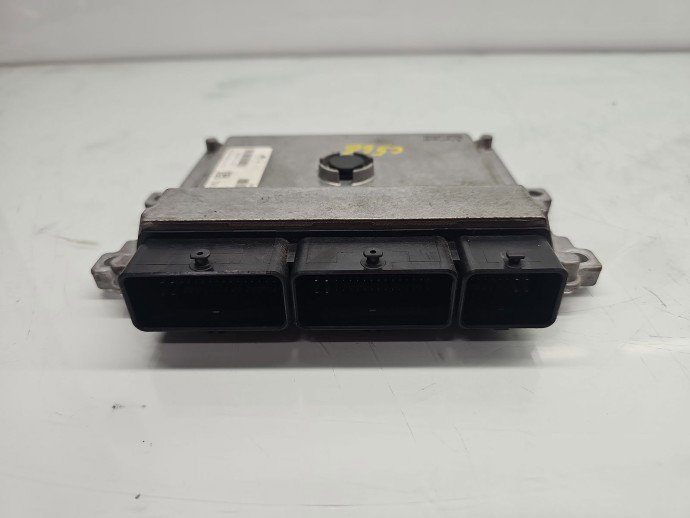 Calculator motor ECU Dacia Sandero 2 [Fabr 2012-2020] 237106376R 0.9 TCe H4BT 66KW / 90CP