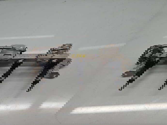 Rampa injectoare Dacia Sandero 2 [Fabr 2012-2020] 175201470R 0.9 TCe H4BT 66KW / 90CP