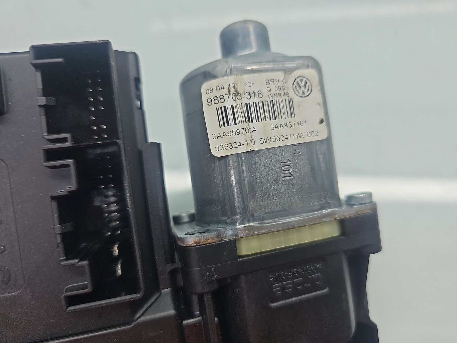 Motoras geam stanga fata Volkswagen Passat B7 (365) [Fabr 2010-2014] Break 3AA959702A - imagine 5