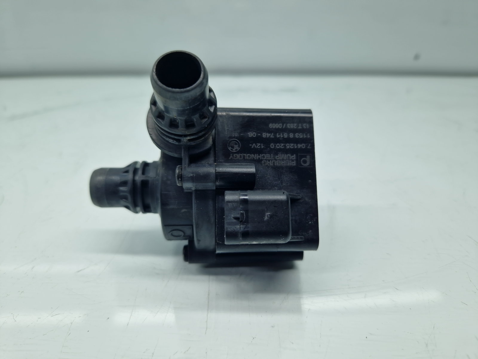 Pompa recirculare apa Bmw 5 (F10) [Fabr 2011-2016] 704125200 2.0 N47D20 135KW / 184CP - imagine 1