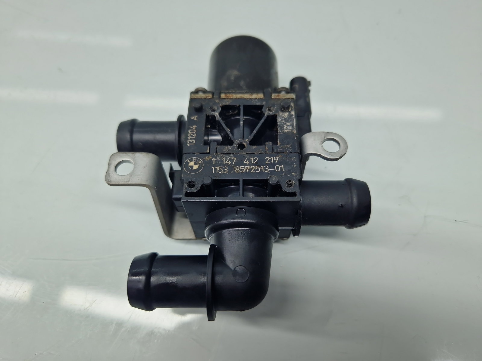 Pompa recirculare apa Bmw 5 (F10) [Fabr 2011-2016] 8572513-01 2.0 N47D20 135KW / 184CP - imagine 1