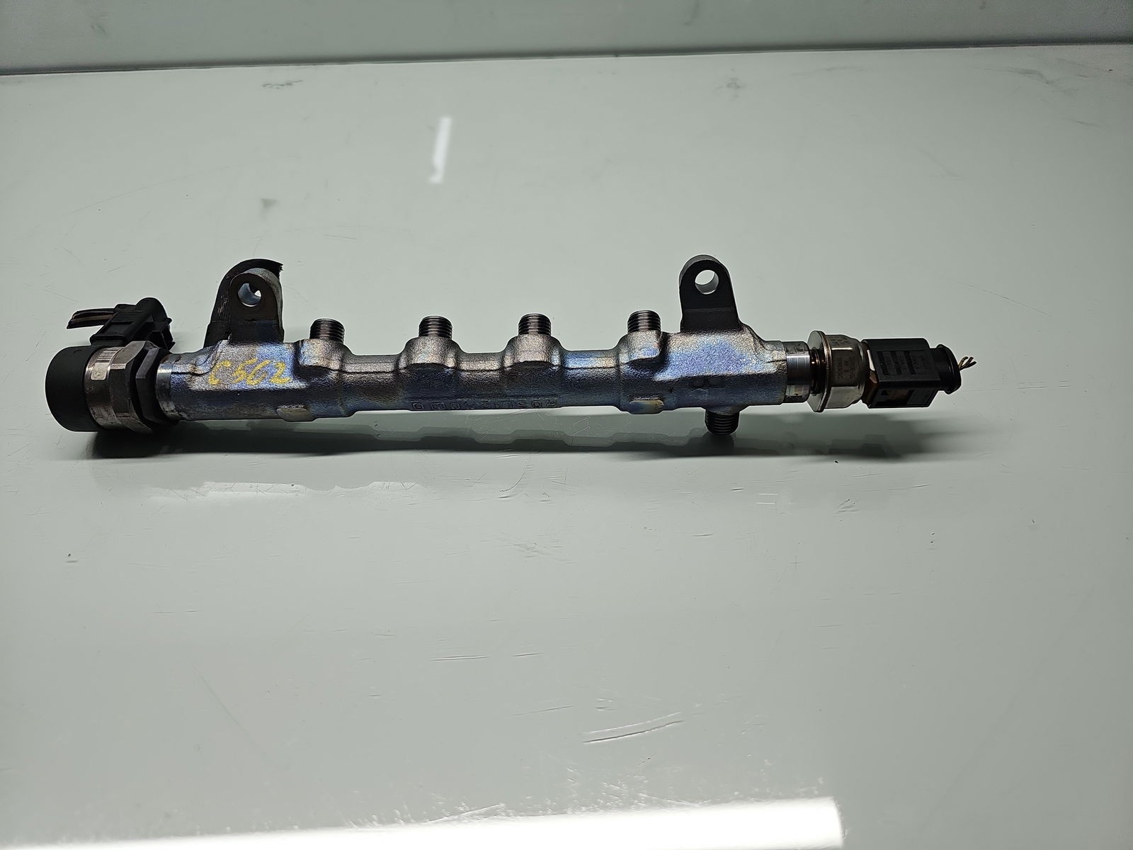 Rampa injectoare Volkswagen Golf 6 (5K1) [Fabr 2009-2013] 03L130089P 2.0 TDI CFFB 103KW / 140CP - imagine 1