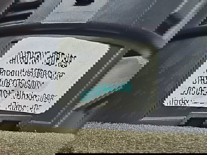 Grila aerisire dreapta Renault Clio 4 [Fabr 2012-2020] 687608143R