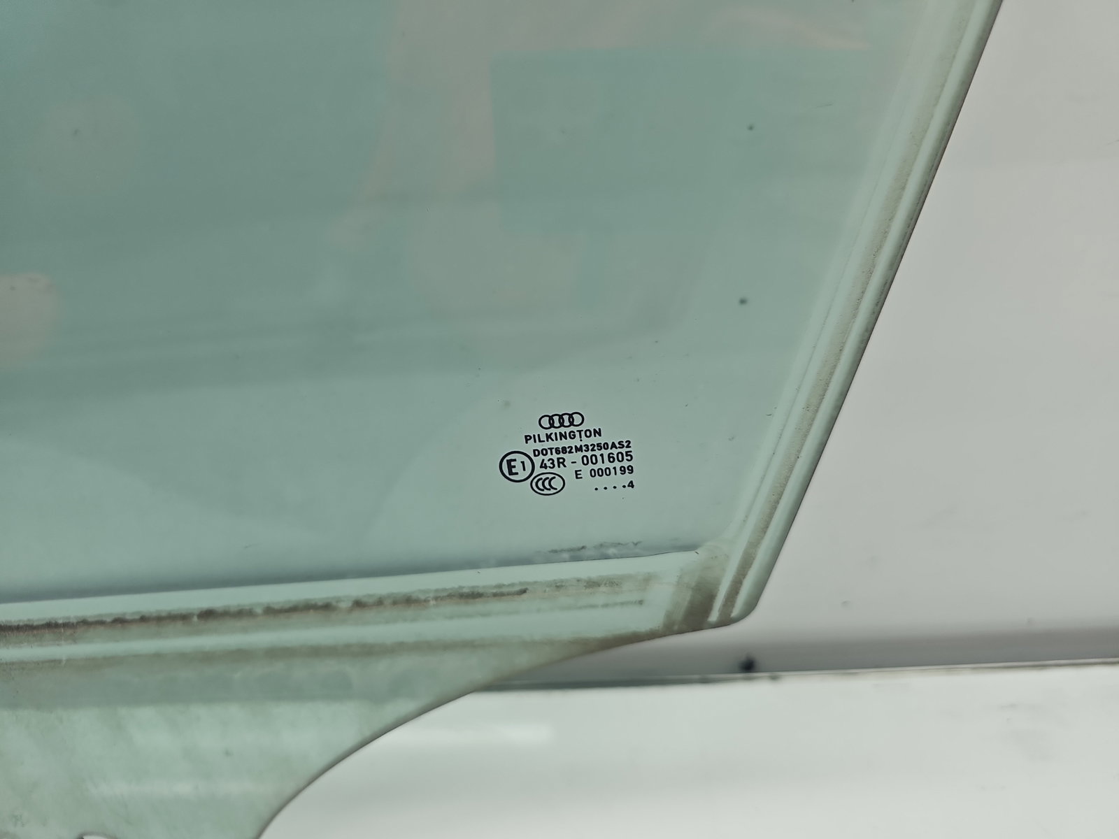 Geam usa stanga fata AUDI A4 (8K2, B8.5) [Fabr 2008-2015] Berlina Facelift OEM - imagine 2