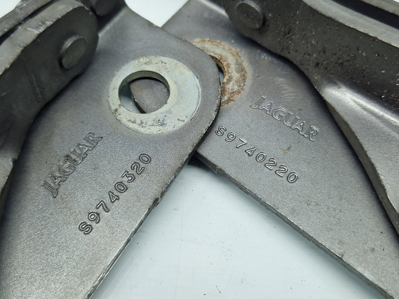 Set balamale capota Jaguar XF (X250) [Fabr 2008-2015] Facelift S9740320,S9740220 - imagine 5