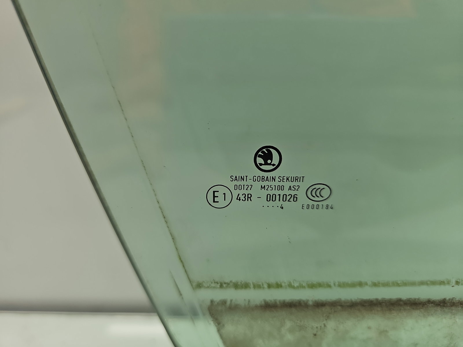 Geam usa dreapta fata Skoda Superb II (3T5) [Fabr 2009-2015] Break Facelift OEM - imagine 2