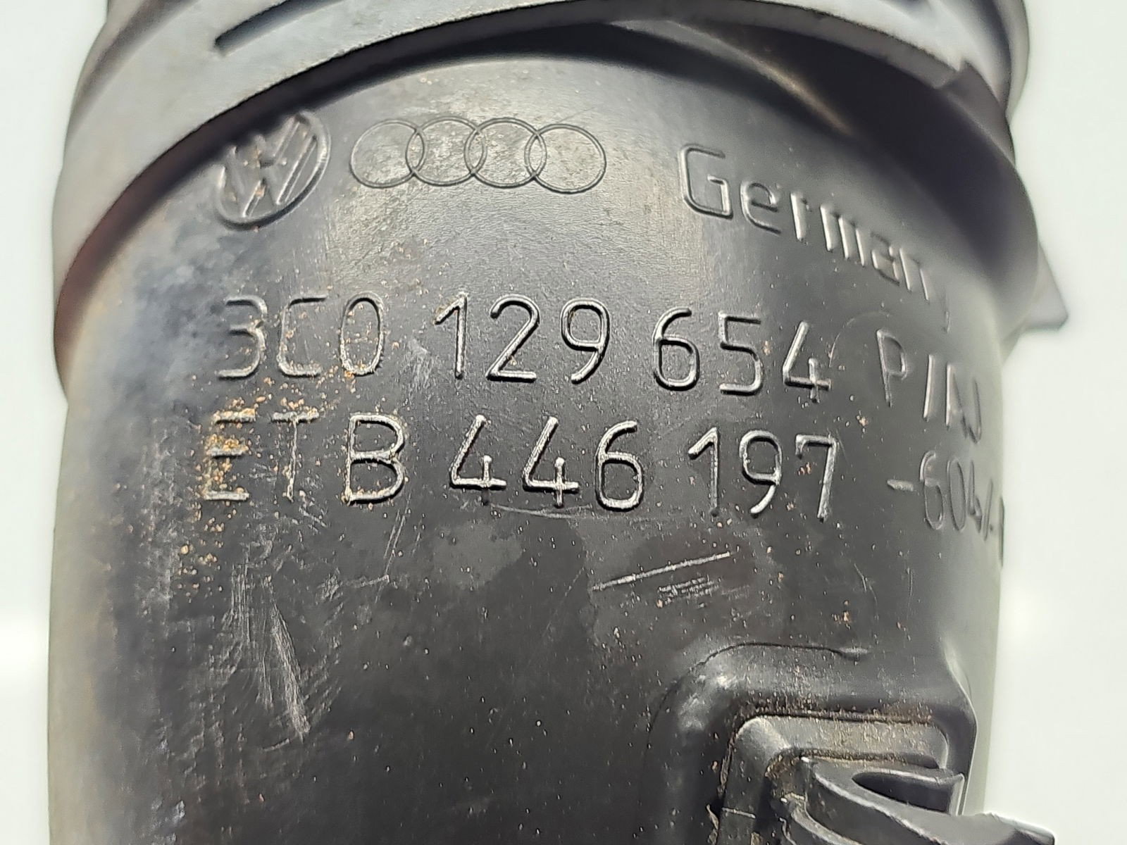 Tub admisie aer Skoda Octavia 2 (1Z3) [Fabr 2004-2013] 3C0129654P 2.0 TDI CFFB 103KW / 140CP - imagine 2